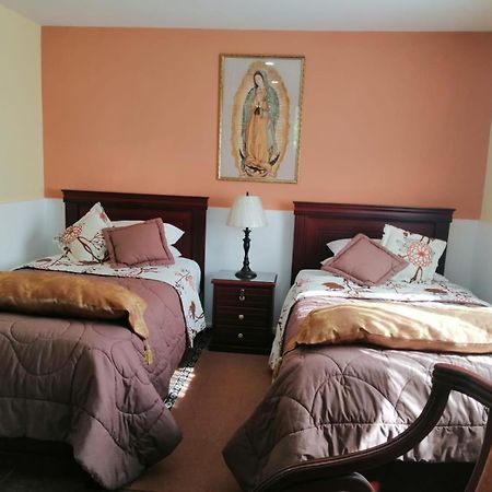 Hostal Saint Mary'S Tababela Eksteriør billede